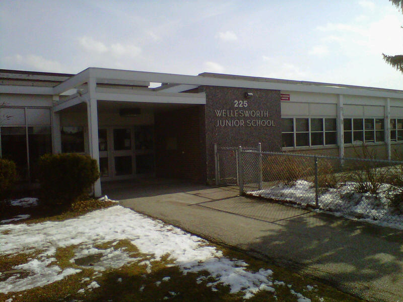 Wellesworth Junior School Photo